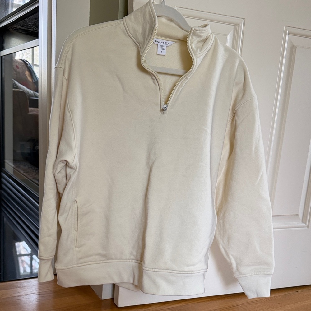 Athleta women’s pale yellow  Half-Zip Sweatshirt